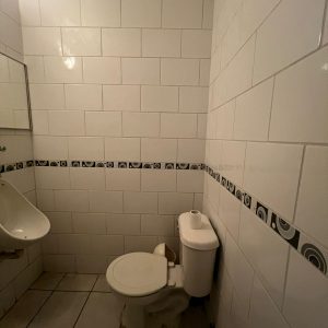 Amplia Casa Con Giro Comercial 6 Privados