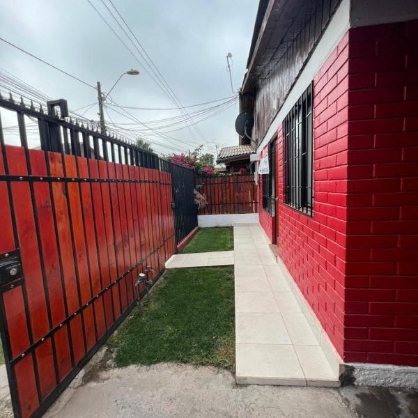 Hermosa Casa Villa Los Héroes, Maipú