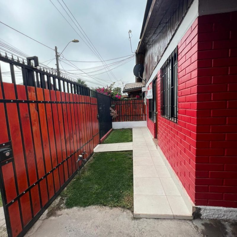 Hermosa Casa Villa Los Héroes, Maipú