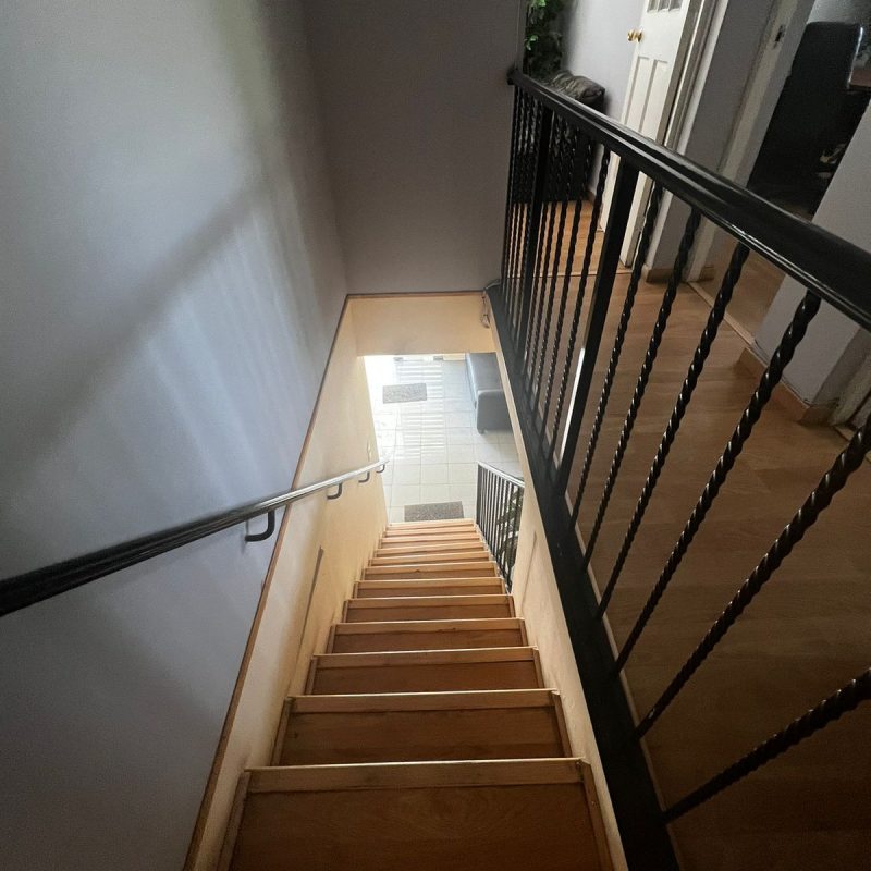 Amplia Casa Con Giro Comercial 6 Privados