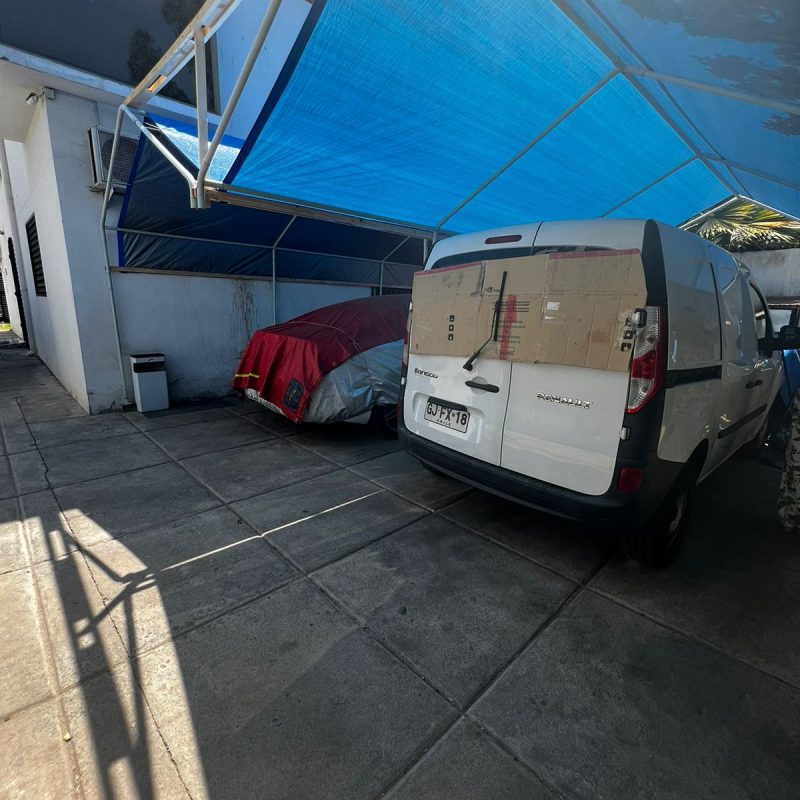 Amplia Casa Con Giro Comercial 6 Privados