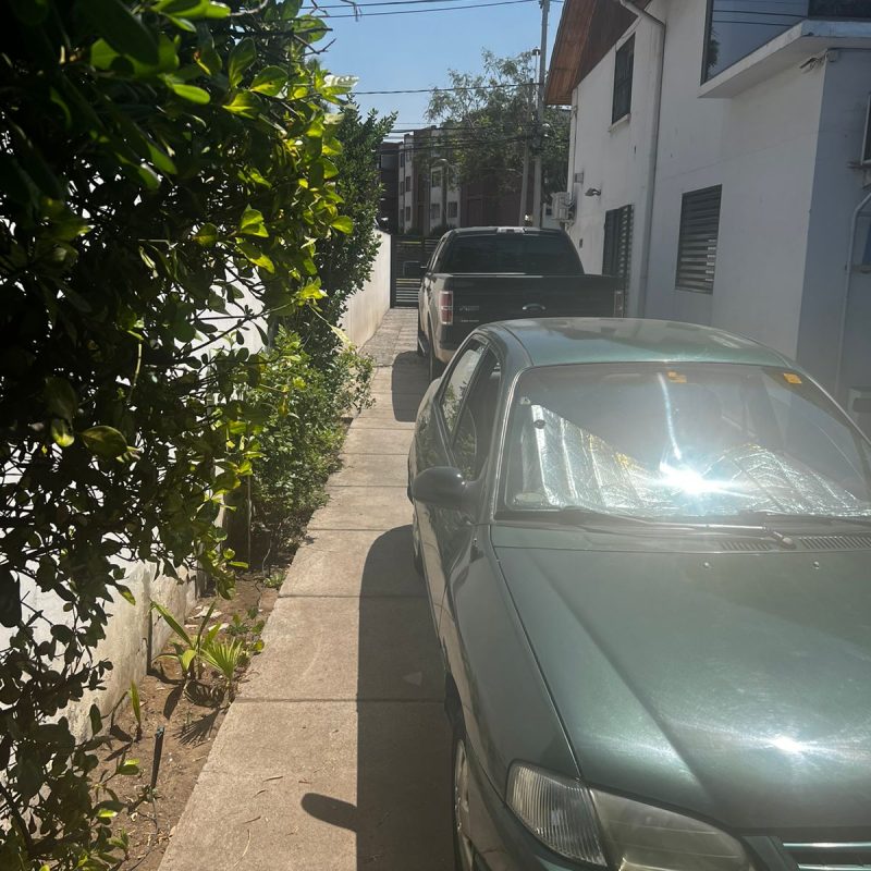 Amplia Casa Con Giro Comercial 6 Privados