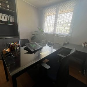 Amplia Casa Con Giro Comercial 6 Privados